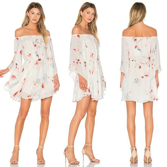 The Jetset Diaries Dresses & Skirts - 🆕️ TJD floral print dress size small